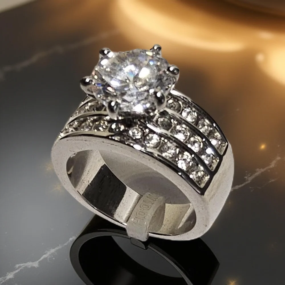 Customer return Silvertone Cubic Zirconia Ring Size 6